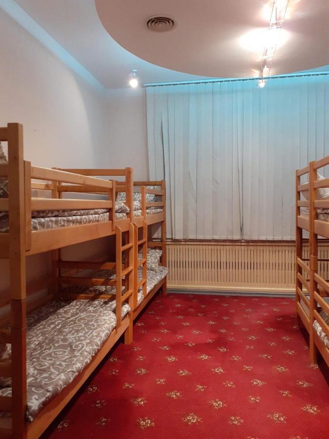 Uneed Sport Albergue Odesa Exterior foto