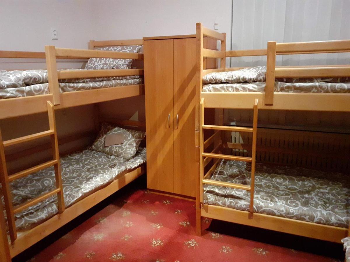Uneed Sport Albergue Odesa Exterior foto