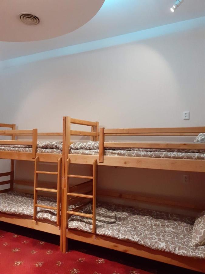 Uneed Sport Albergue Odesa Exterior foto