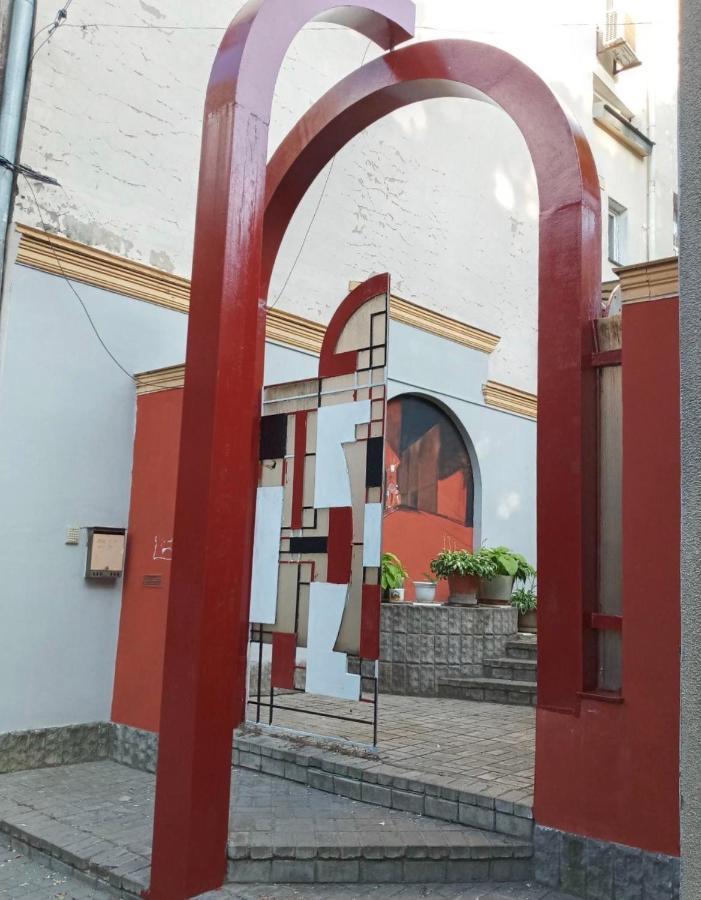 Uneed Sport Albergue Odesa Exterior foto